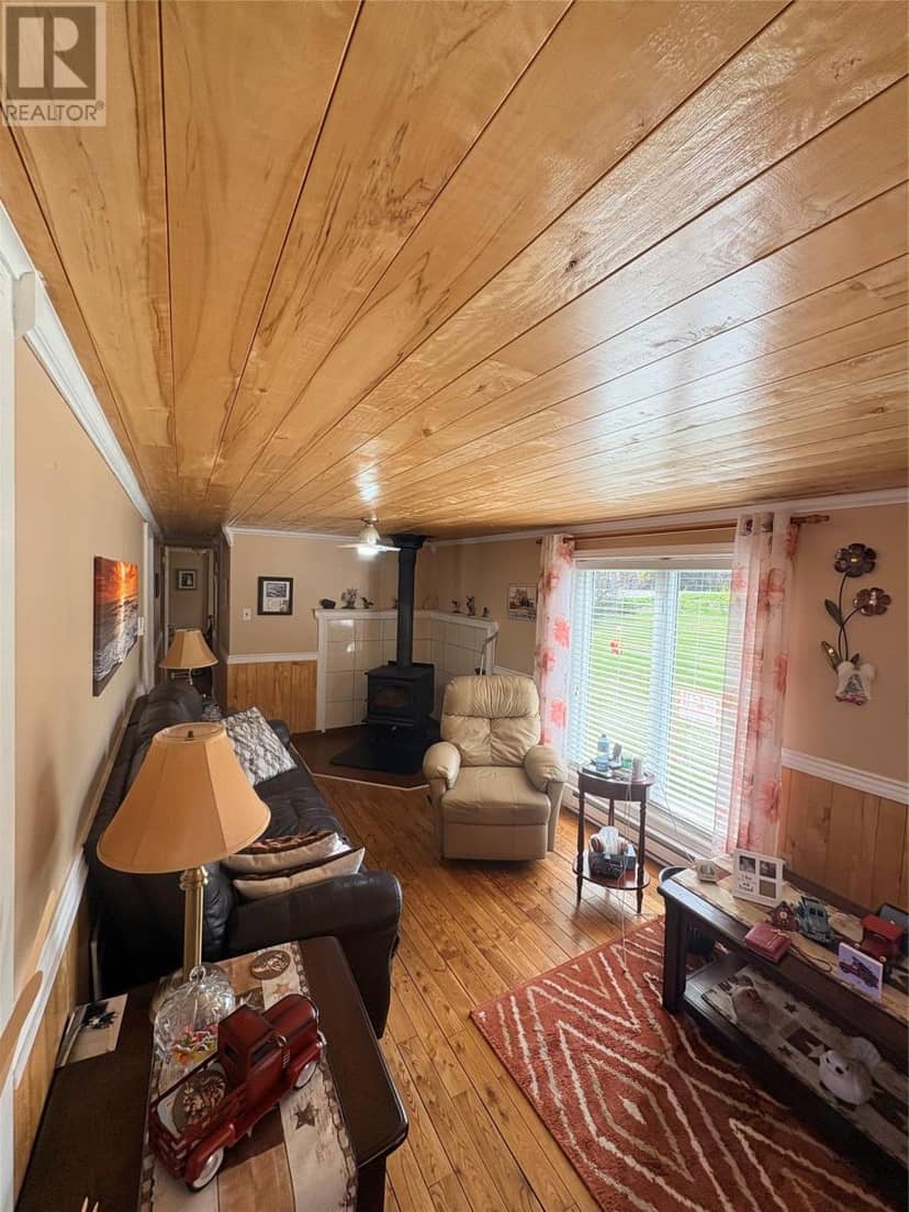 2 Decker Drive — photo 14 of 40