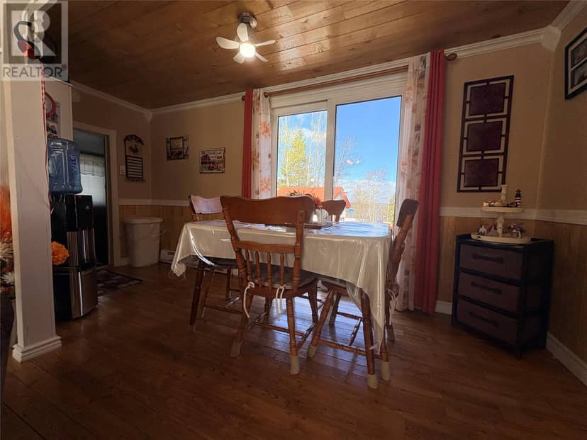 2 Decker Drive — photo 8 of 40