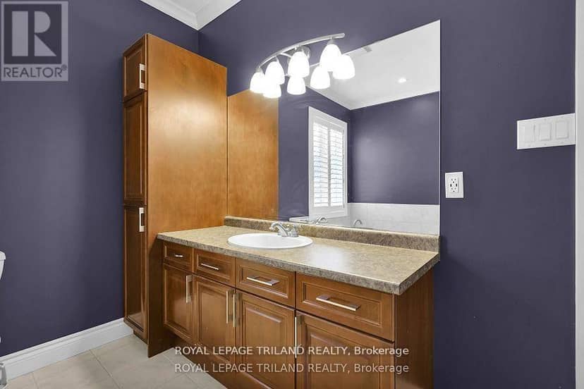 7119 Clayton Walk — photo 28 of 40