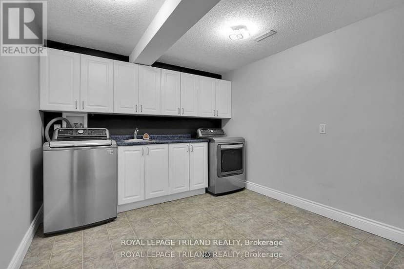 7119 Clayton Walk — photo 38 of 40