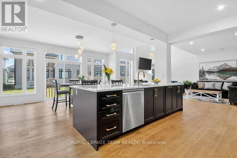 950 Islington Way — photo 14 of 40