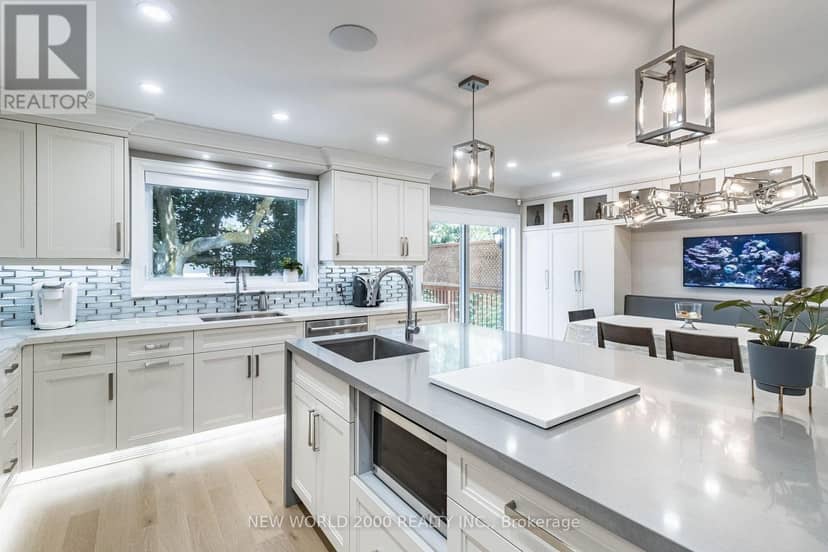 58 Comay Road, Toronto, photo 4