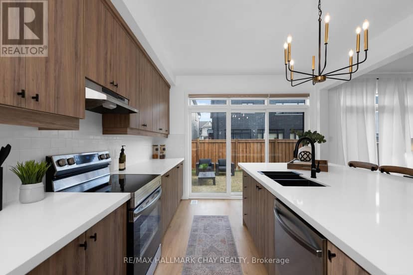 43 Calypso Avenue — photo 13 of 40