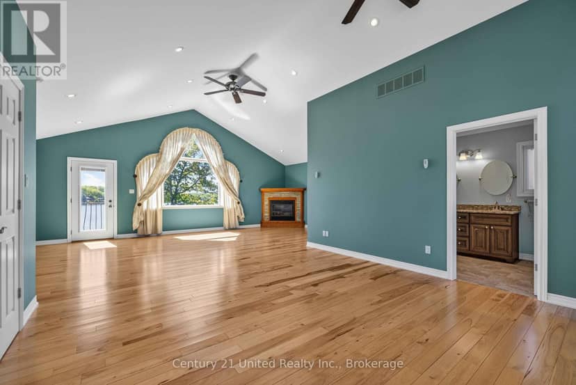 825 Southview Drive — photo 16 of 40
