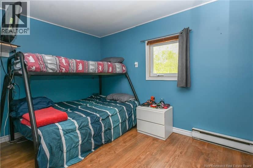 258 du Bocage Street — photo 24 of 33