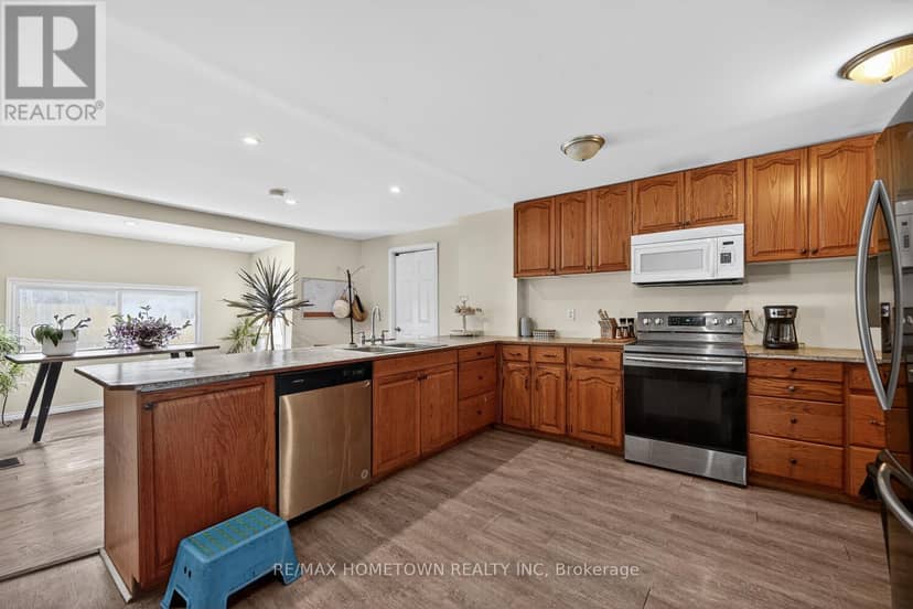 24 William Street — photo 16 of 35