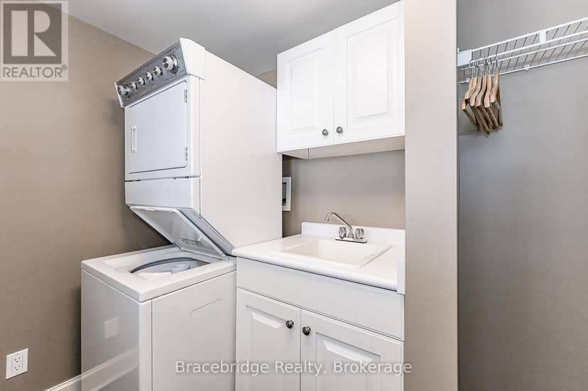 Sandfield 3 W3 - 3876 Muskoka Rd 118 Highway W, Muskoka Lakes, photo 5
