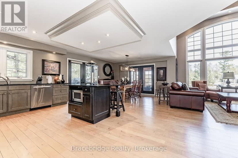 Sandfield 3 W3 - 3876 Muskoka Rd 118 Highway W, Muskoka Lakes, photo 8