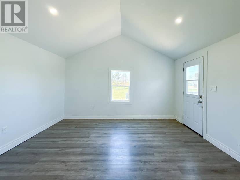 6447 Cardigan Road — photo 7 of 23
