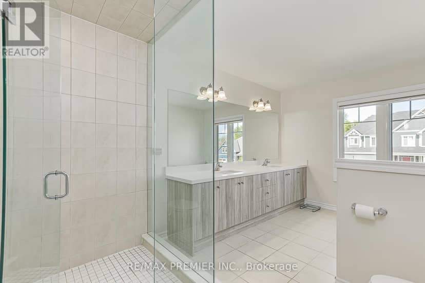 100 Stillwater Crescent — photo 14 of 26