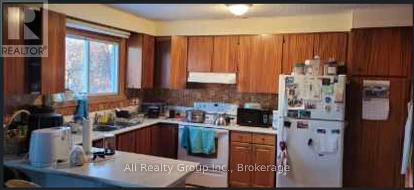 1549 Maxime Street — photo 15 of 18