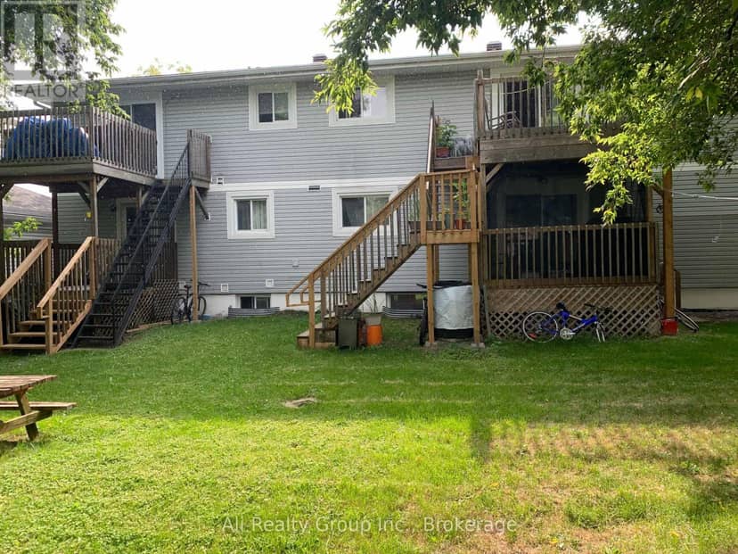 1549 Maxime Street — photo 5 of 18