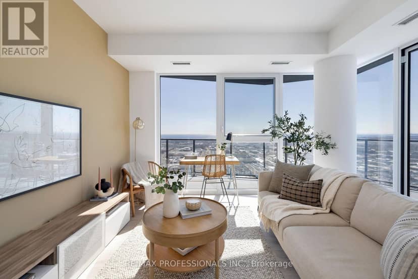 3009 - 36 Zorra Street — photo 13 of 40