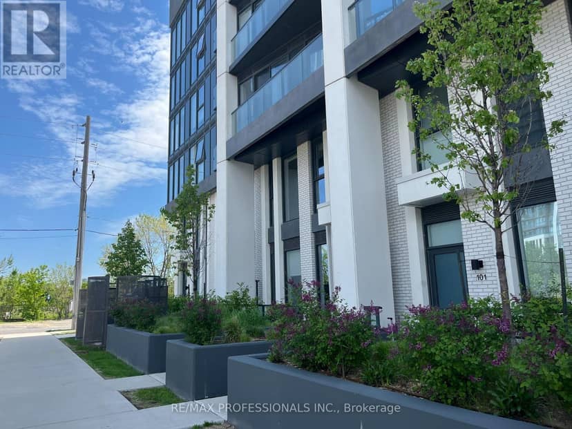 3009 - 36 Zorra Street — photo 2 of 40
