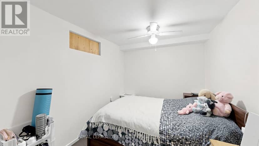 321 Lakeshore Road E — photo 34 of 40