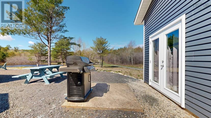 9374 Highway 8 — photo 15 of 22