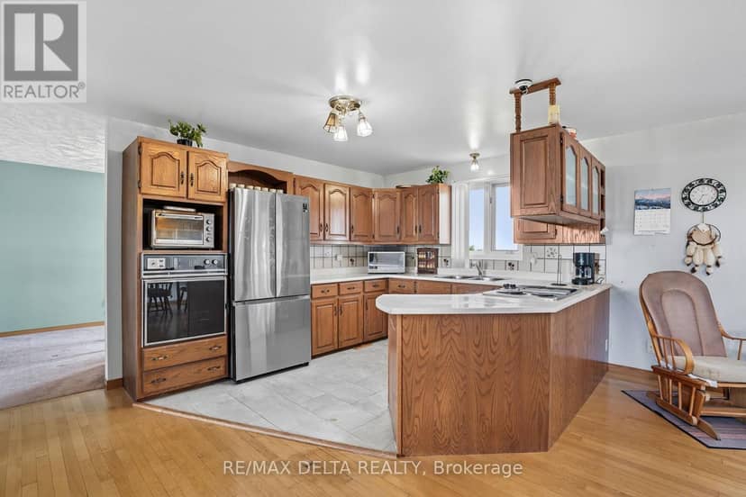 4254 Conc 20 Concession — photo 16 of 35