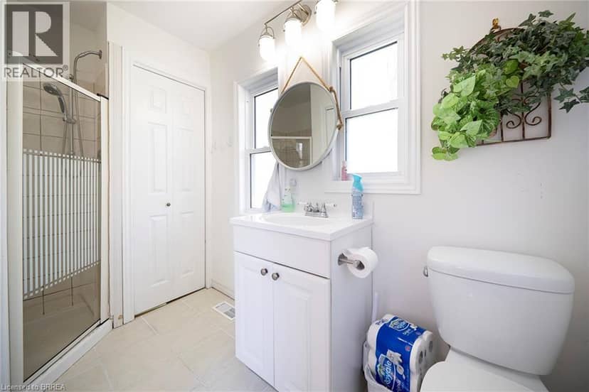 21 FERRIS Street — photo 23 of 35