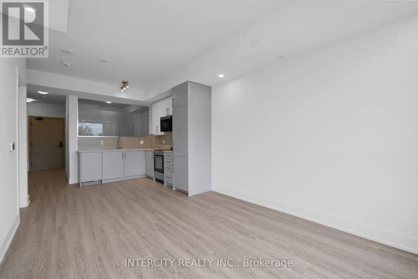 326 - 2075 King Road — photo 19 of 40