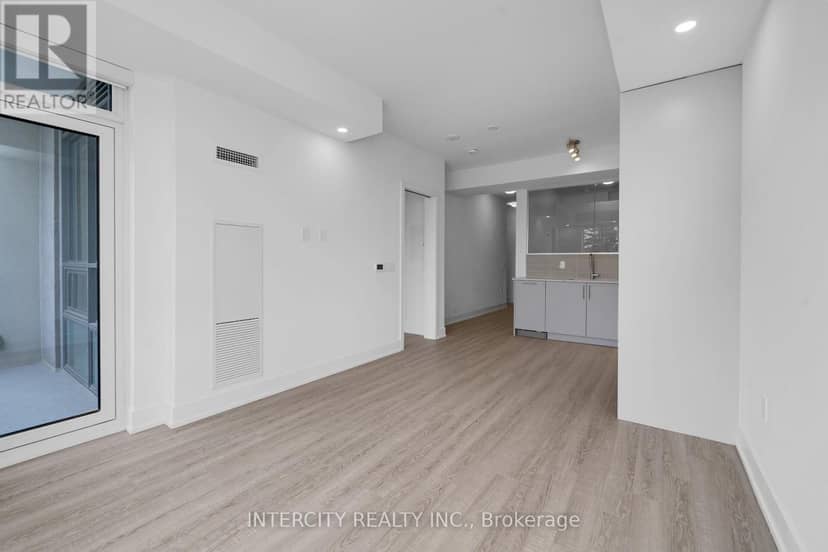 326 - 2075 King Road — photo 20 of 40