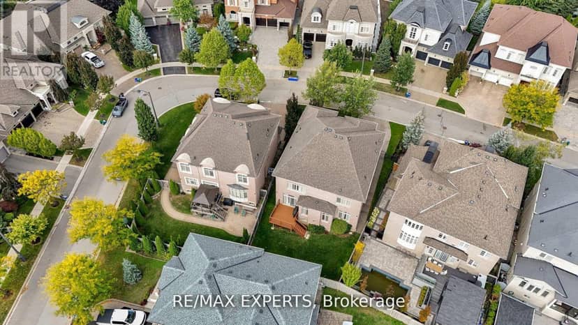 134 Orleans Circle — photo 3 of 40