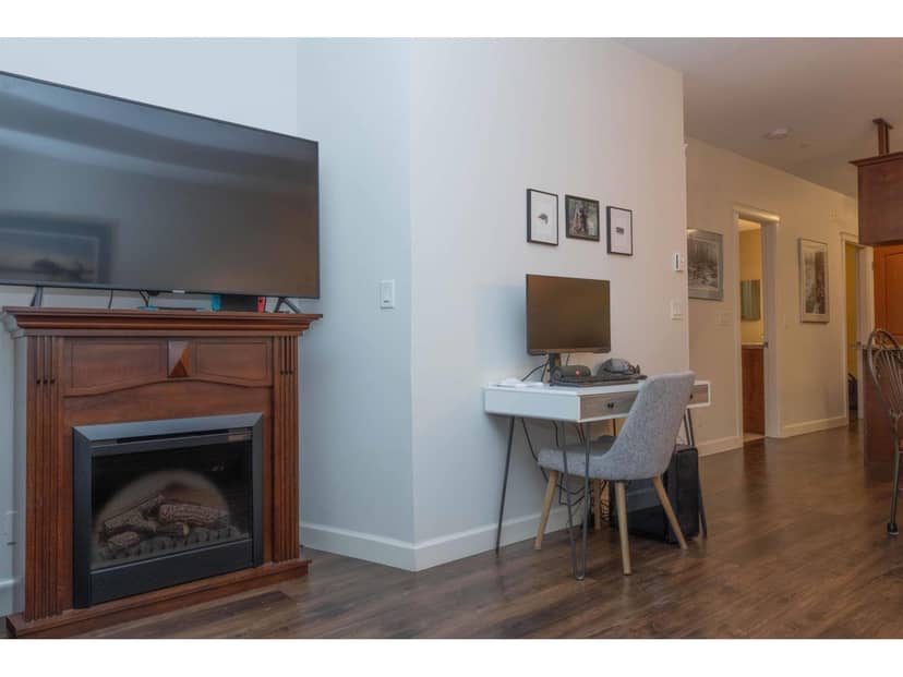 107 8328 207A STREET, Langley, photo 3