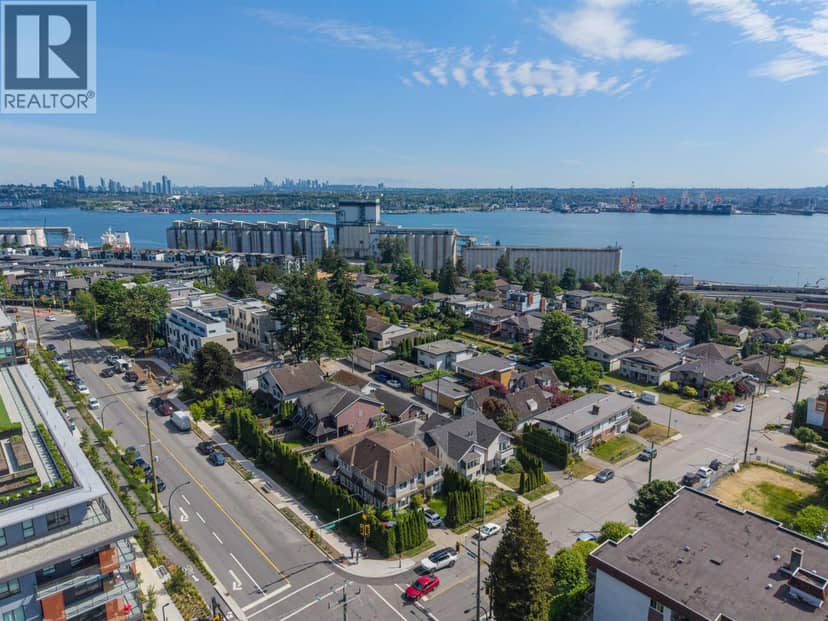 409-411 417-419 E 3RD STREET, North Vancouver, photo 8