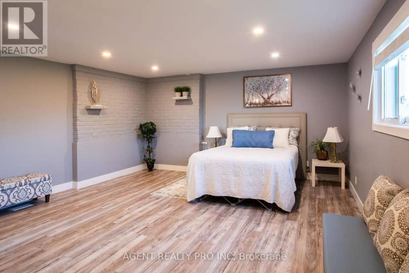 6571 Carroll Drive — photo 29 of 40