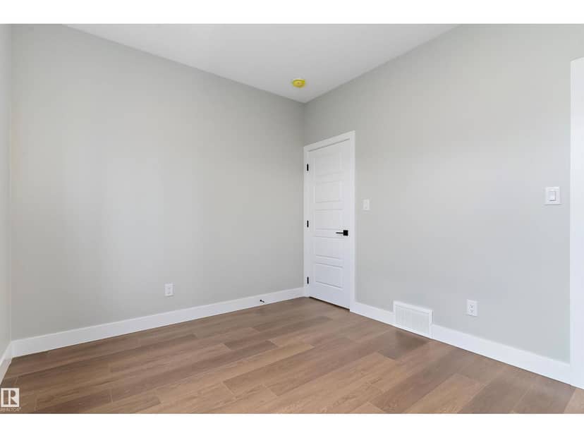 14 Southbridge DR — photo 17 of 38