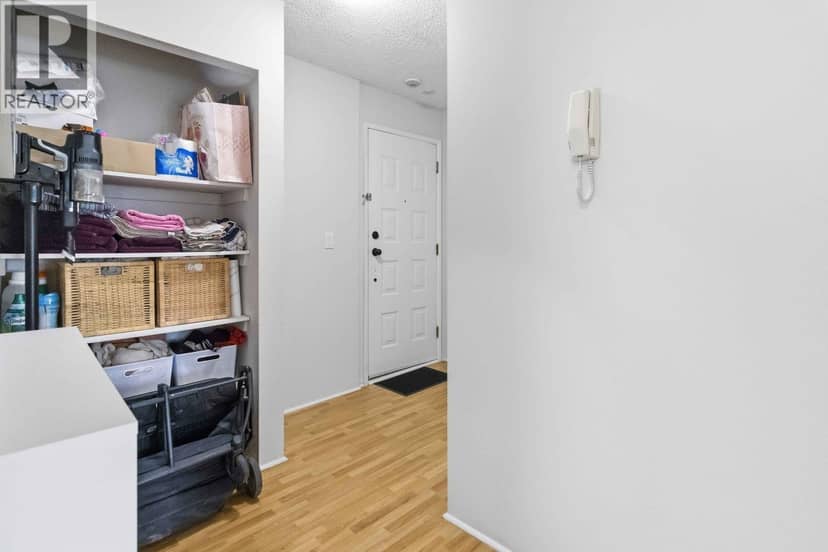 301 707 8TH STREET, New Westminster, photo 3
