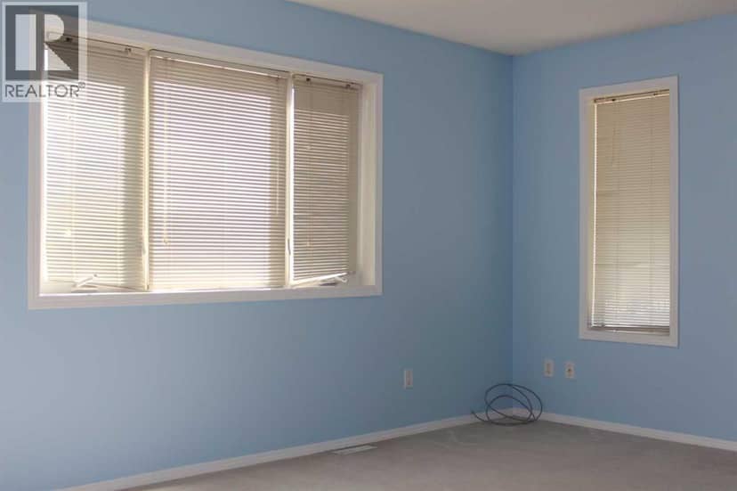 503 5th Avenue  NE — photo 21 of 40