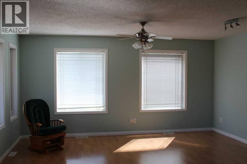 503 5th Avenue  NE — photo 18 of 40