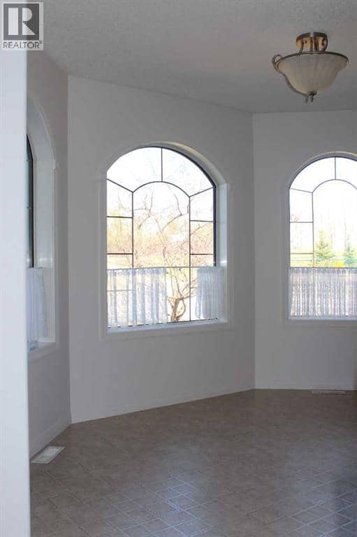 503 5th Avenue  NE — photo 32 of 40