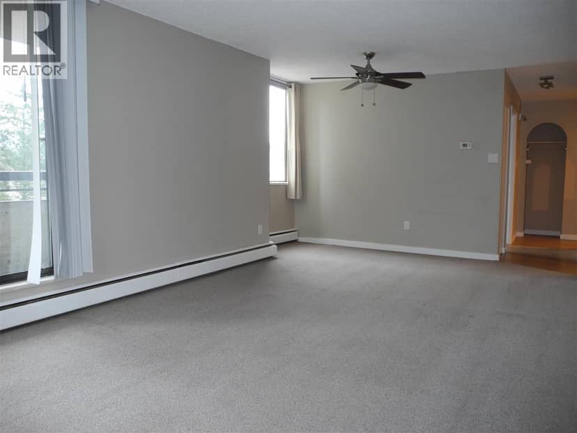 702 3771 BARTLETT COURT, Burnaby, photo 6