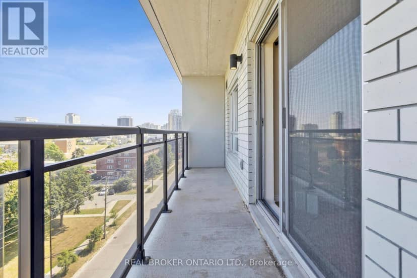 G607 - 275 Larch Street — photo 21 of 23