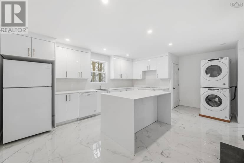 221 MacLean Street — photo 15 of 40