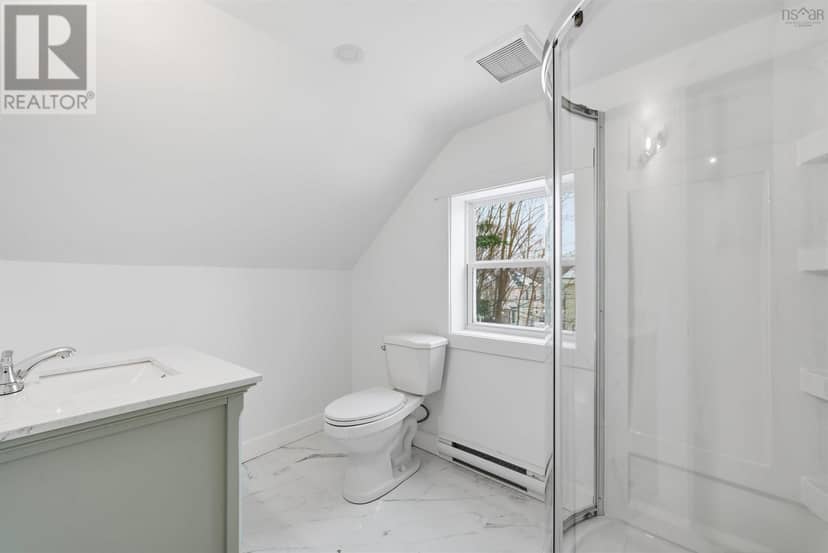 221 MacLean Street — photo 33 of 40