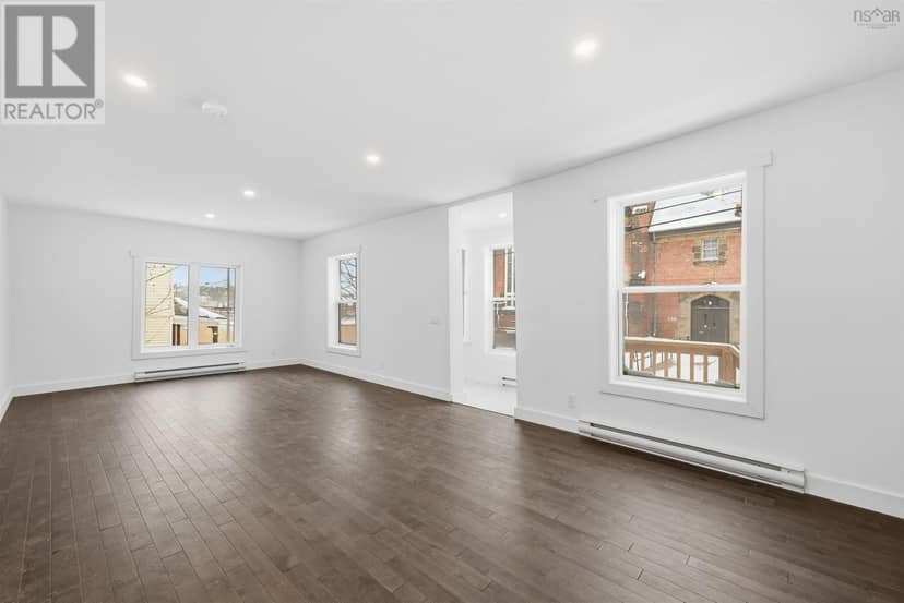 221 MacLean Street — photo 8 of 40