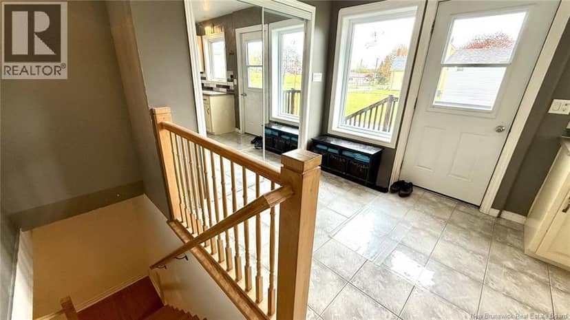 378 Rue de l'Ile — photo 9 of 38