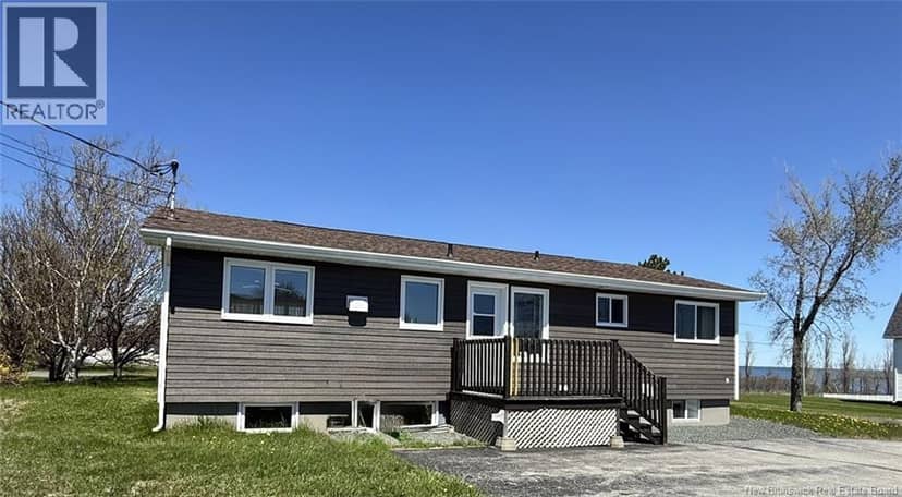 378 Rue de l'Ile, Caraquet
