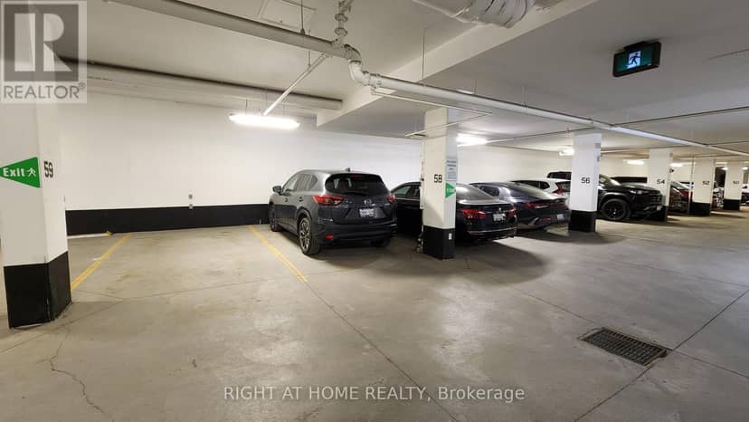 714 - 200 Sackville Street — photo 34 of 37