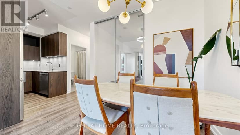 714 - 200 Sackville Street — photo 7 of 37