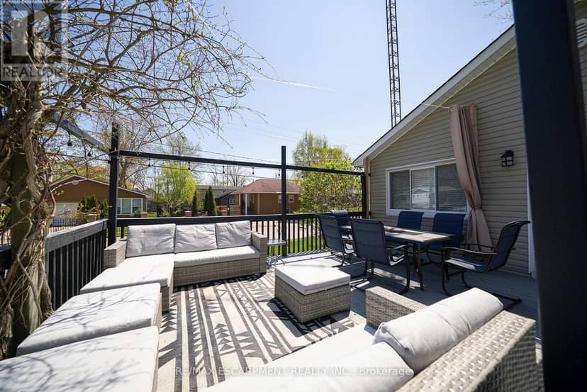 21 Ferris Street — photo 27 of 34