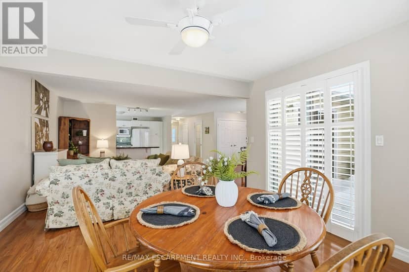 148 Glenariff Drive — photo 19 of 38
