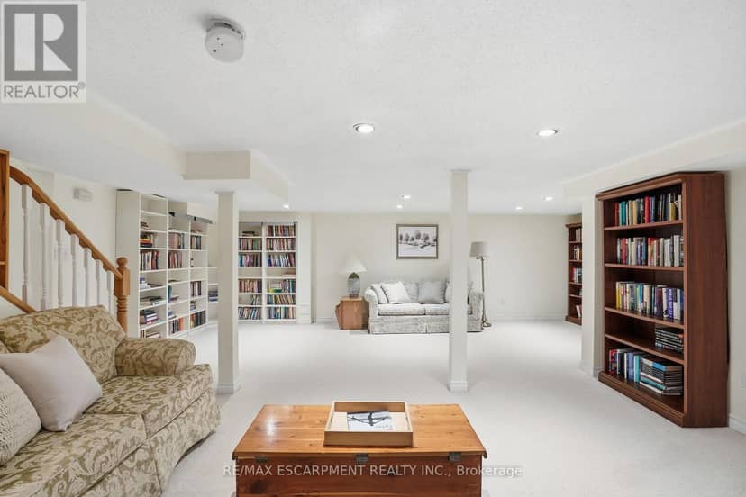 148 Glenariff Drive — photo 28 of 38