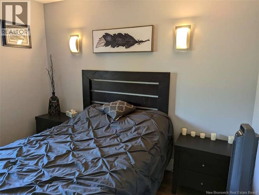 62 Bateman Promenade — photo 26 of 40