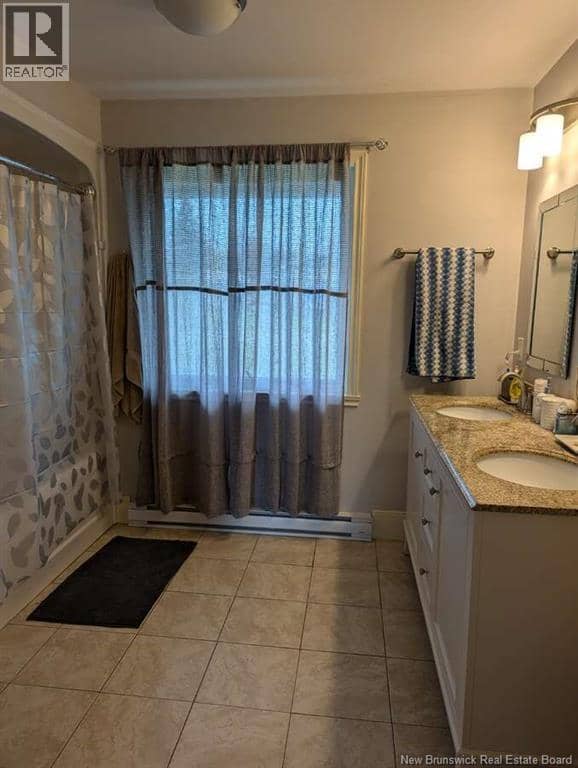 62 Bateman Promenade — photo 22 of 40