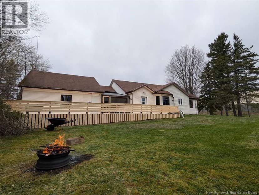 62 Bateman Promenade — photo 36 of 40