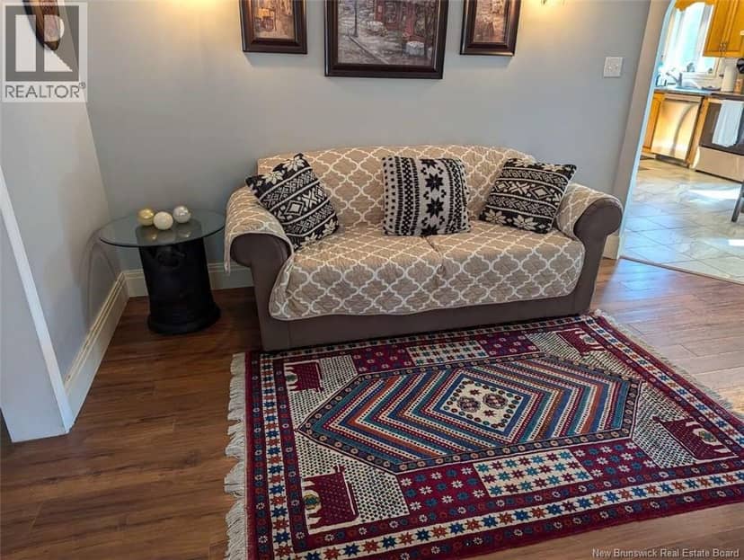 62 Bateman Promenade — photo 15 of 40