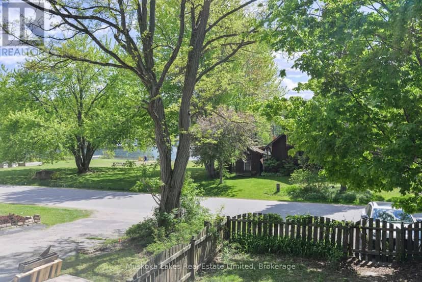11 Harris Street — photo 4 of 16